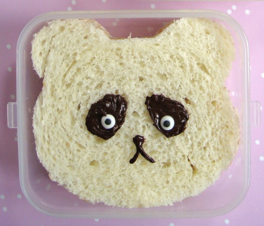 Recetas divertidas: Oso panda hecho con pan de molde | Recetas para niños